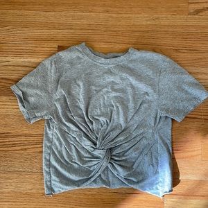 urban outfitters knotted crop top